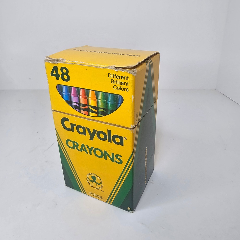 Vintage 1988 Crayola Crayons 48 Count Box Binney & Smith Made in USA Collectible